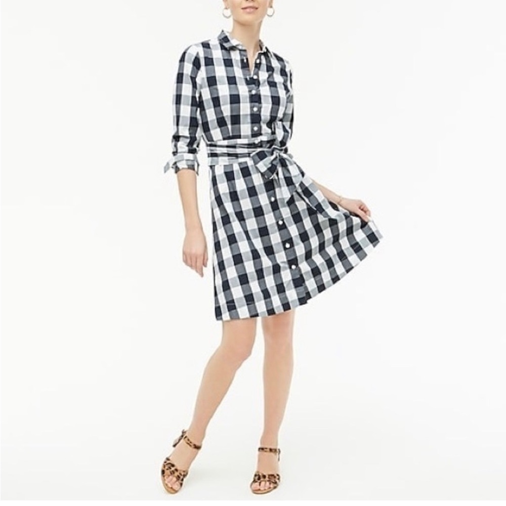 NWT J CREW checkered button up dress. Navy/white. Tie around waist and pockets.